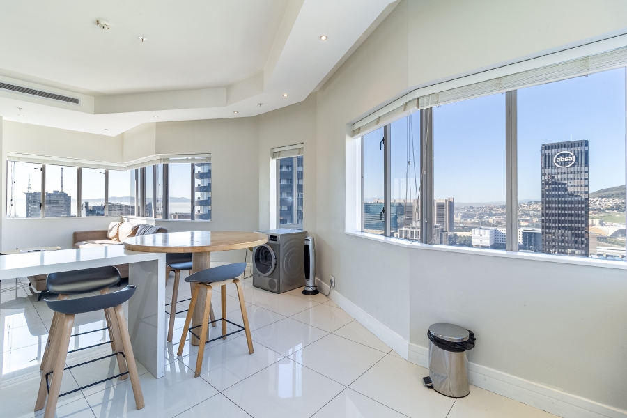2 Bedroom Property for Sale in Cape Town City Centre Western Cape